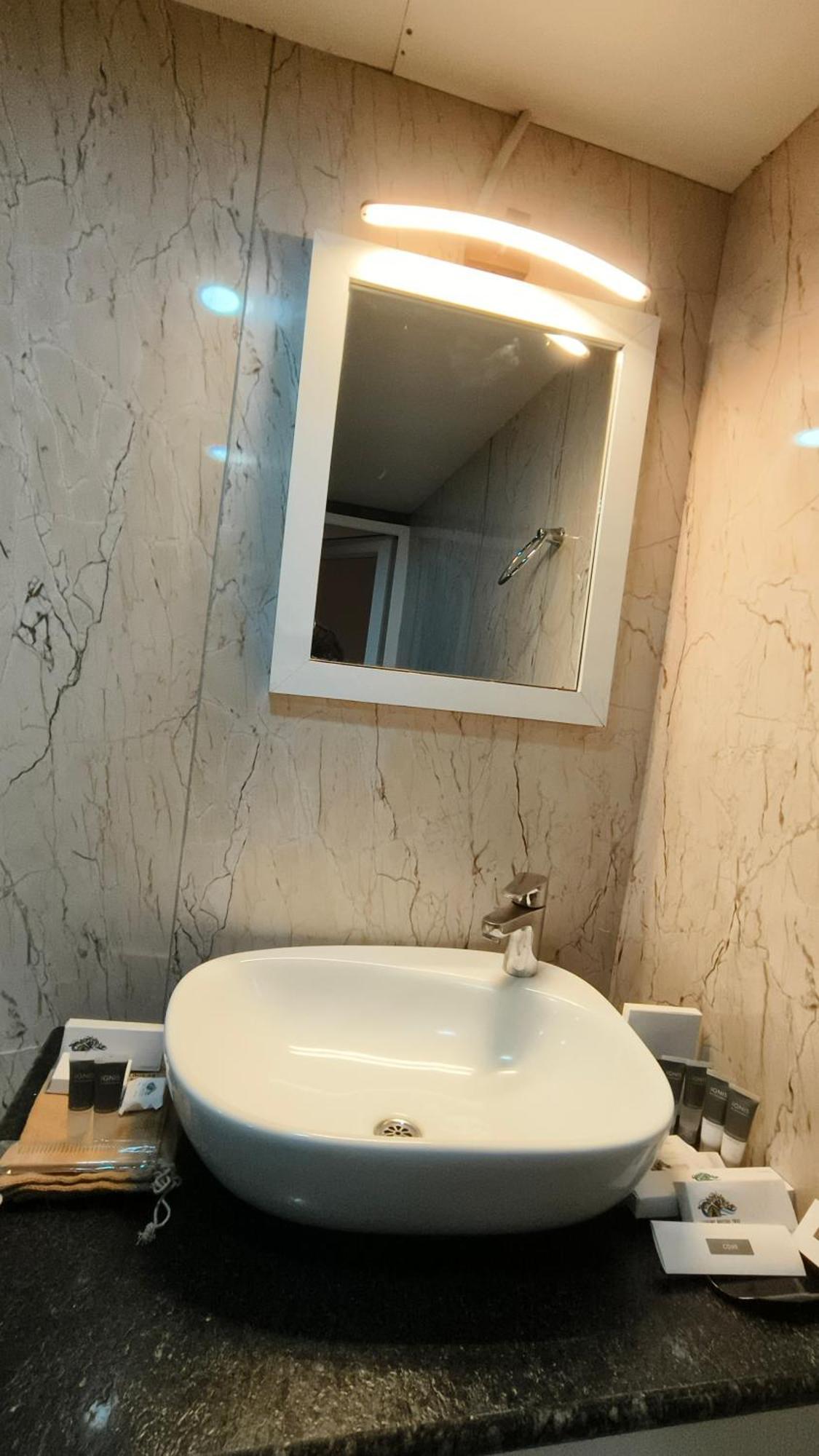 Luxury Amar Tree Resort Мандармони Екстериор снимка