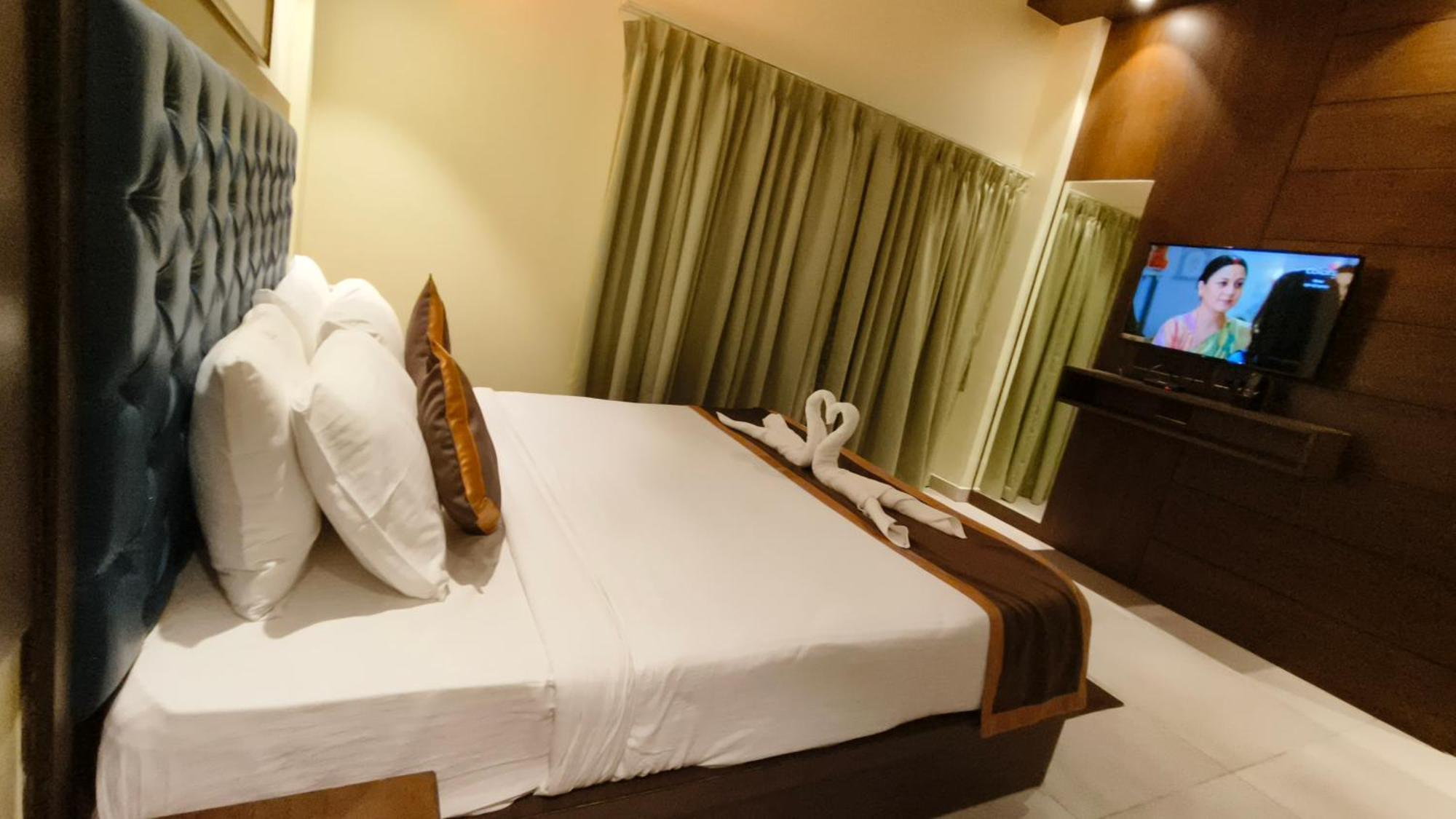 Luxury Amar Tree Resort Мандармони Екстериор снимка
